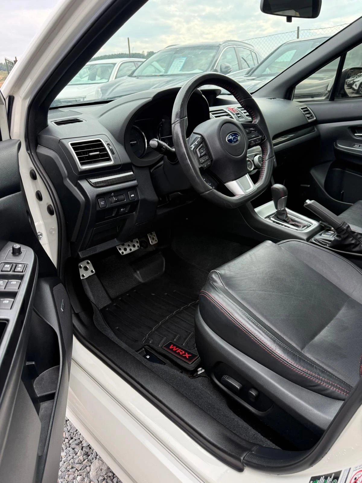 Subaru Impreza WRX LIMITED, снимка 10 - Автомобили и джипове - 56647866