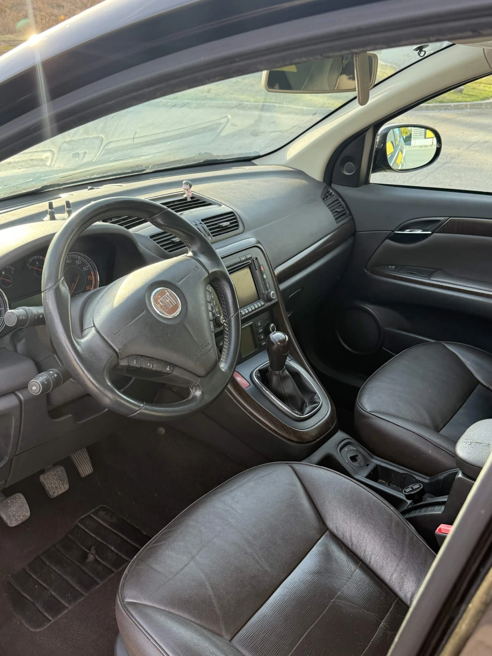 Fiat Croma 2.2 16V, снимка 5 - Автомобили и джипове - 56709704