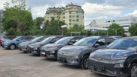 Hyundai Kona 64KWh/Blue link/SOH100%, снимка 13