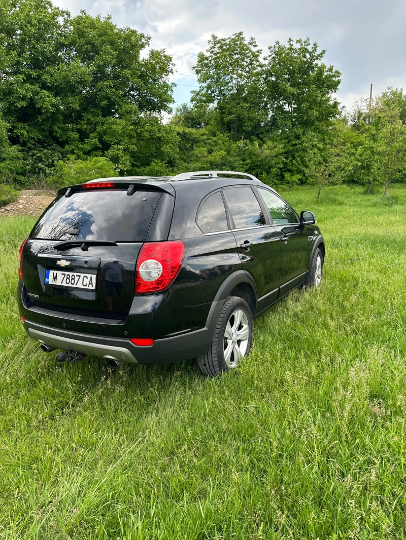 Chevrolet Captiva 2.2 186hp, снимка 4 - Автомобили и джипове - 47281430