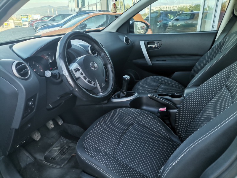 Nissan Qashqai Comfort, снимка 4 - Автомобили и джипове - 46786794