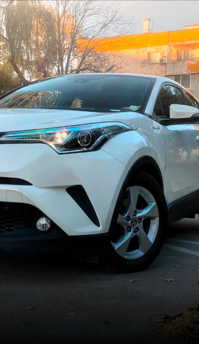 Toyota C-HR, снимка 11 - Автомобили и джипове - 47917546