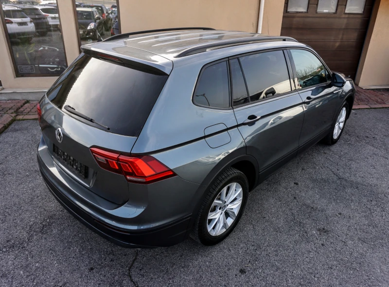 VW Tiguan, снимка 3 - Автомобили и джипове - 50009487
