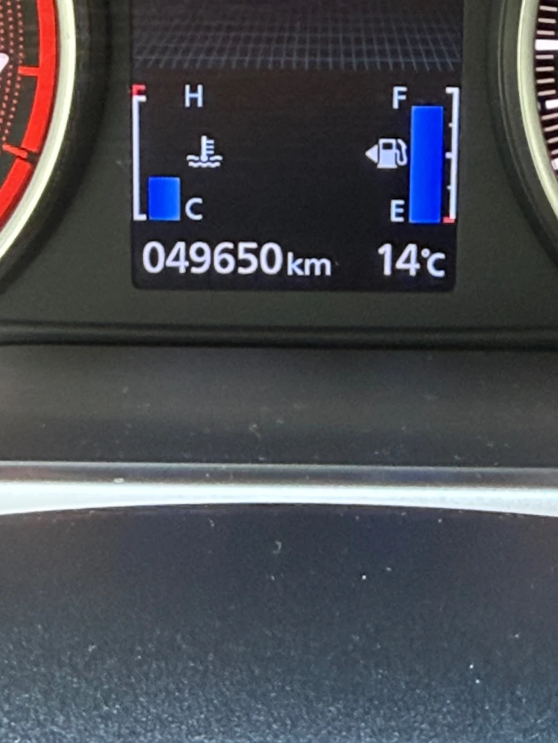 Mitsubishi Eclipse Cross 1.5 T MIVEC 163 Hp, снимка 13 - Автомобили и джипове - 51954593