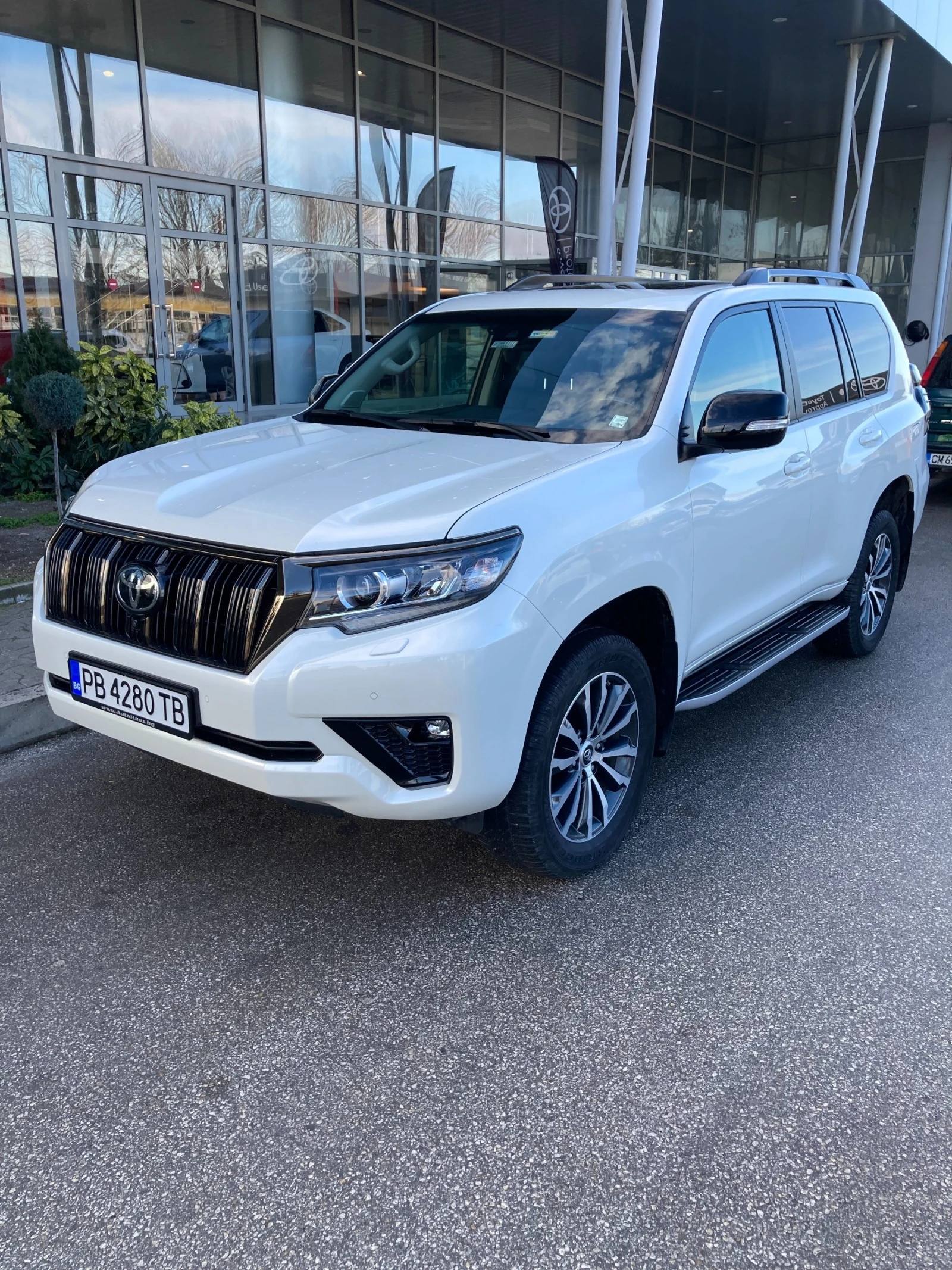 Toyota Land cruiser BLACK EDITION - изображение 3