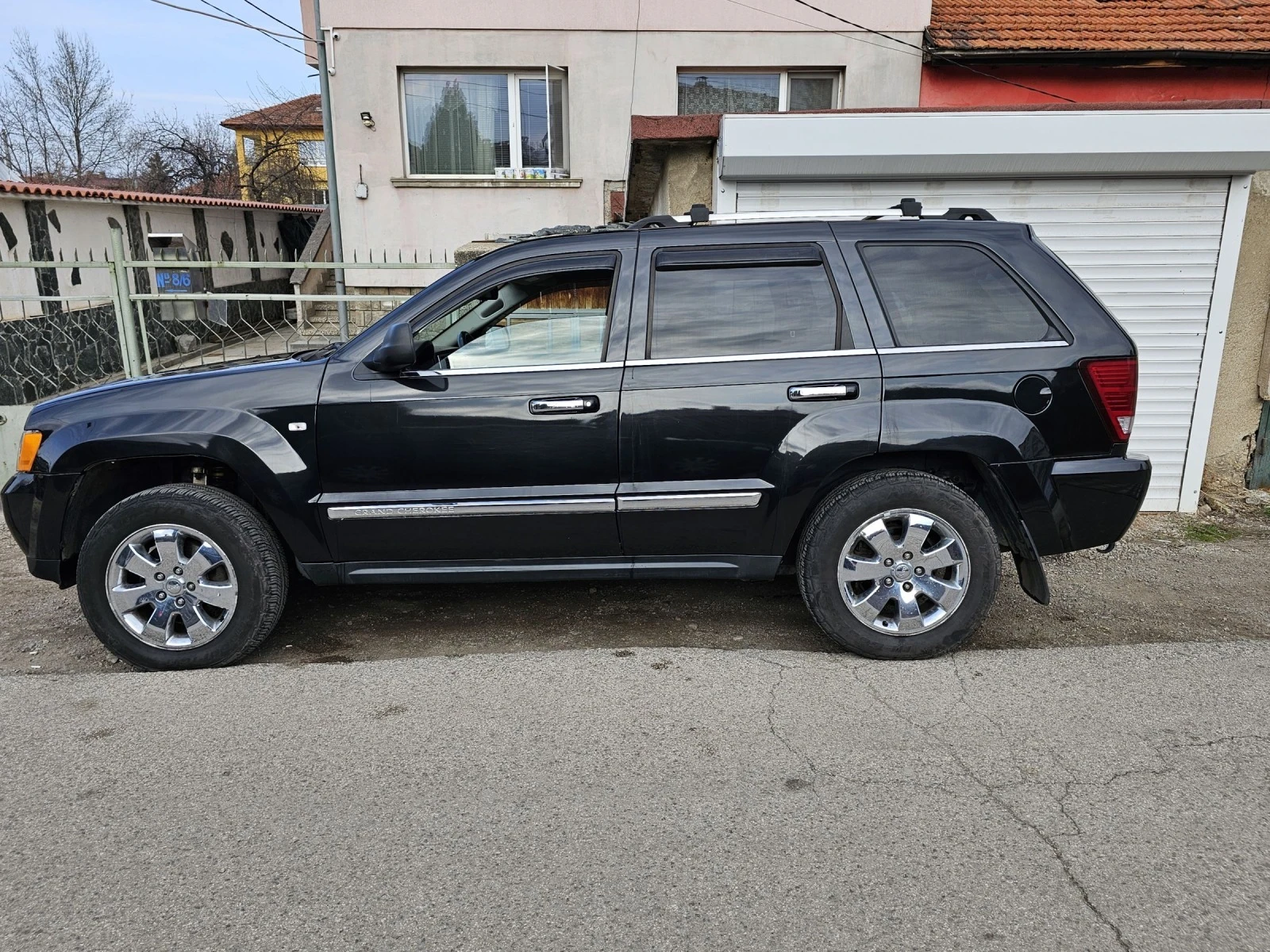 Jeep Grand cherokee 5.7 HEMI Facelift 2010г. - изображение 3