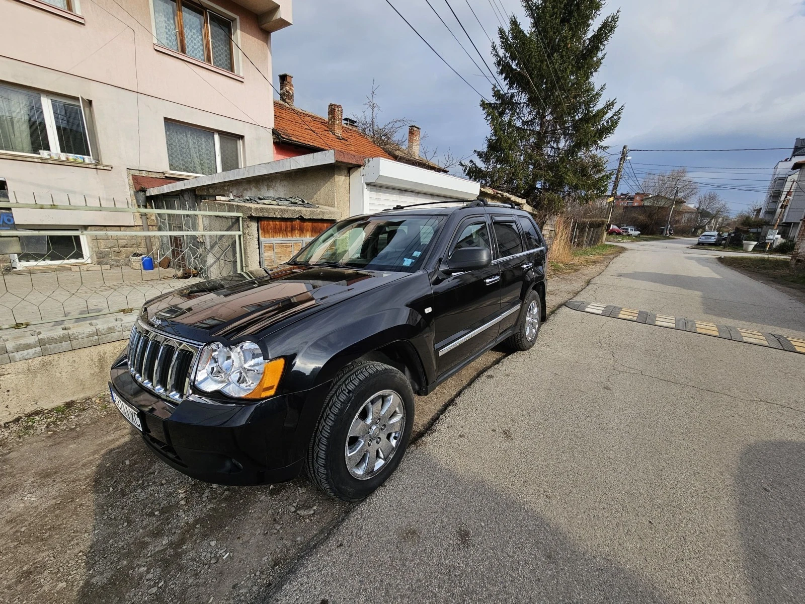 Jeep Grand cherokee 5.7 HEMI Facelift 2010г. - изображение 2