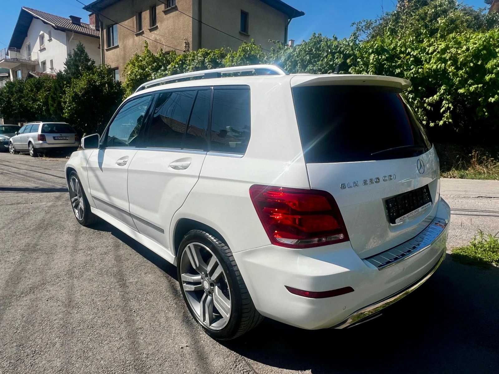 Mercedes-Benz GLK Sport, Full LED, автомат, 4х4, като НОВ - изображение 4