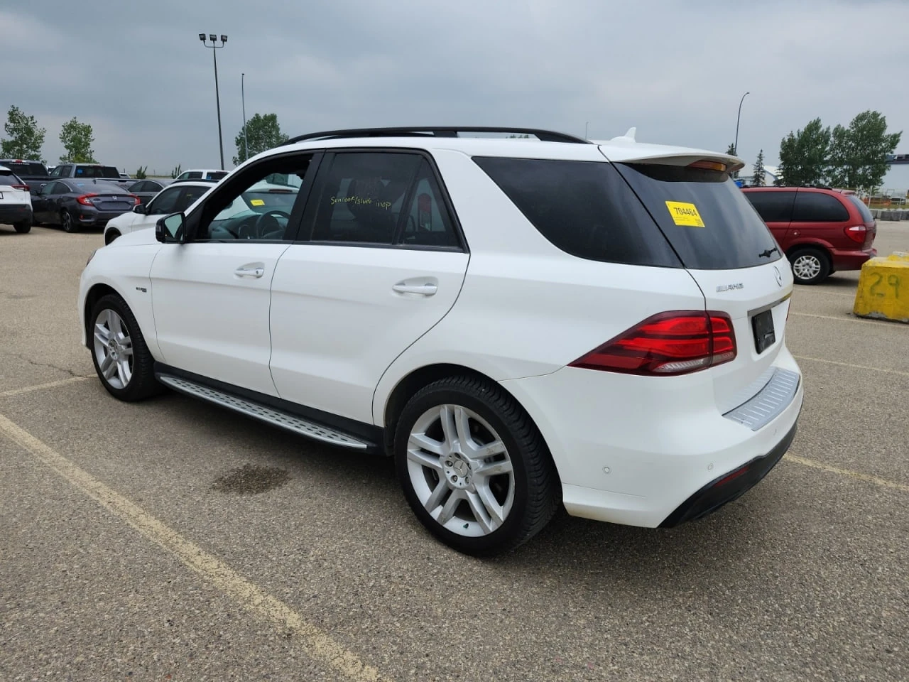 Mercedes-Benz GLE 43 AMG AMG GLE 43 4MATIC SUV Carfax Автокредит - изображение 3