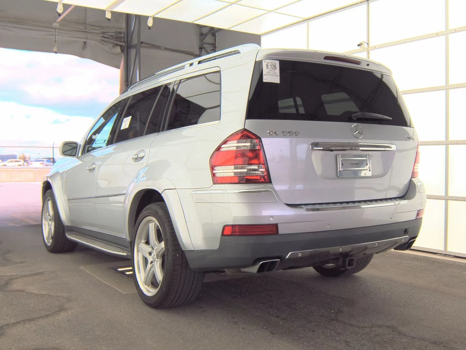 Mercedes-Benz GL 500 7МЕСТА* HARMAN* KEYLESS* ПОДГРЕВ* КАМЕРА* HID* 104 - изображение 6