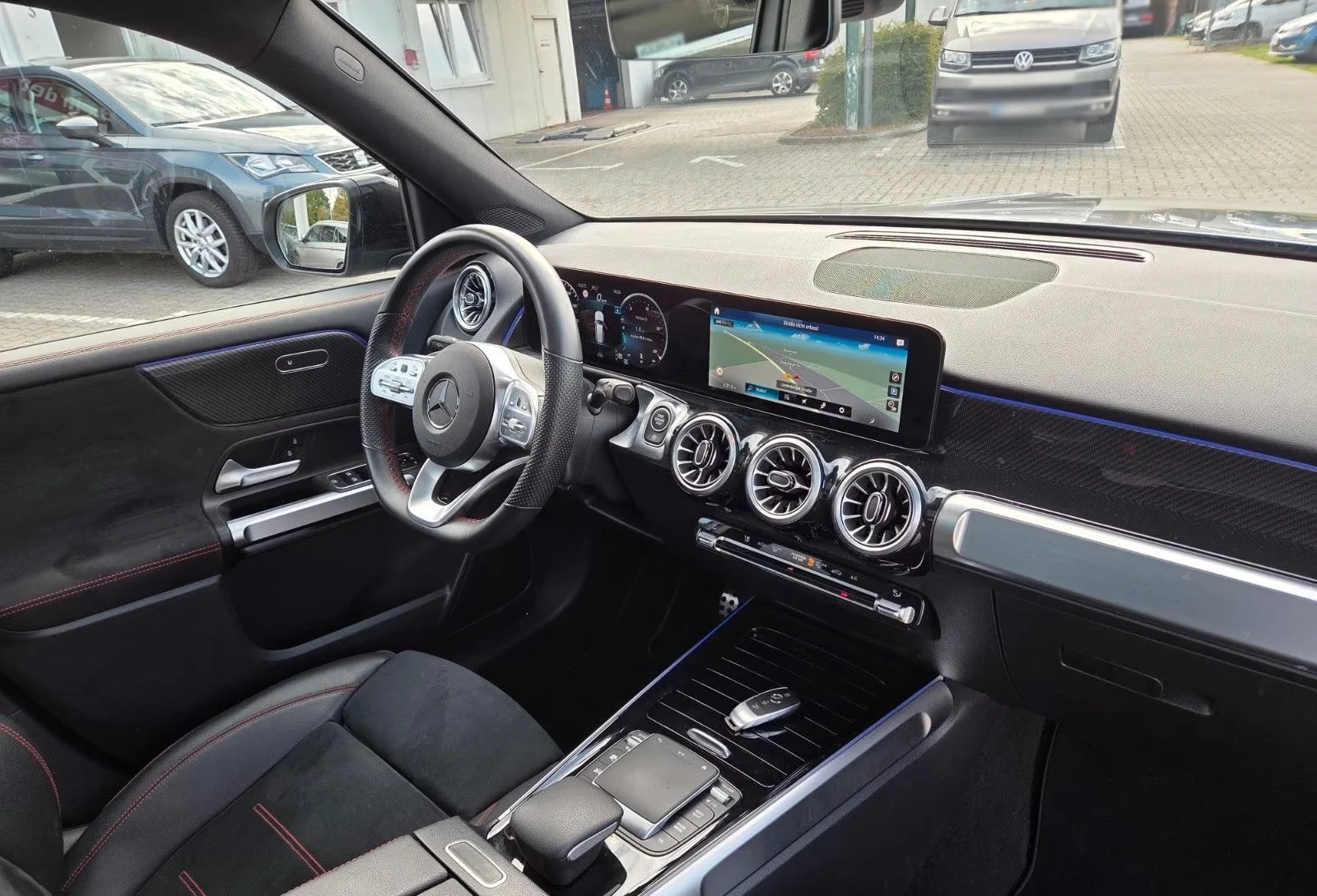 Mercedes-Benz GLB 220d/4M/AMG/190HP/NIGHT-PACK/ACC/CRPLAY/L.ASS/824f - изображение 10