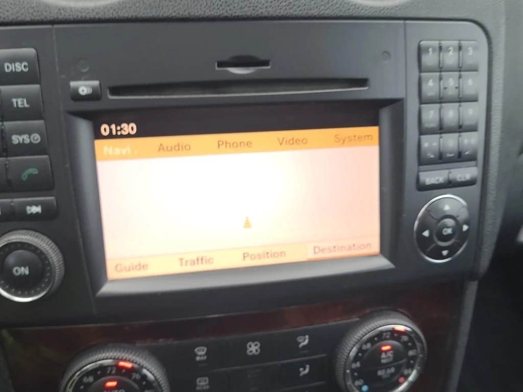 Mercedes-Benz ML 350 * CARFAX * БЕЗ ПЪРВОНАЧАЛНА ВНОСКА - изображение 10