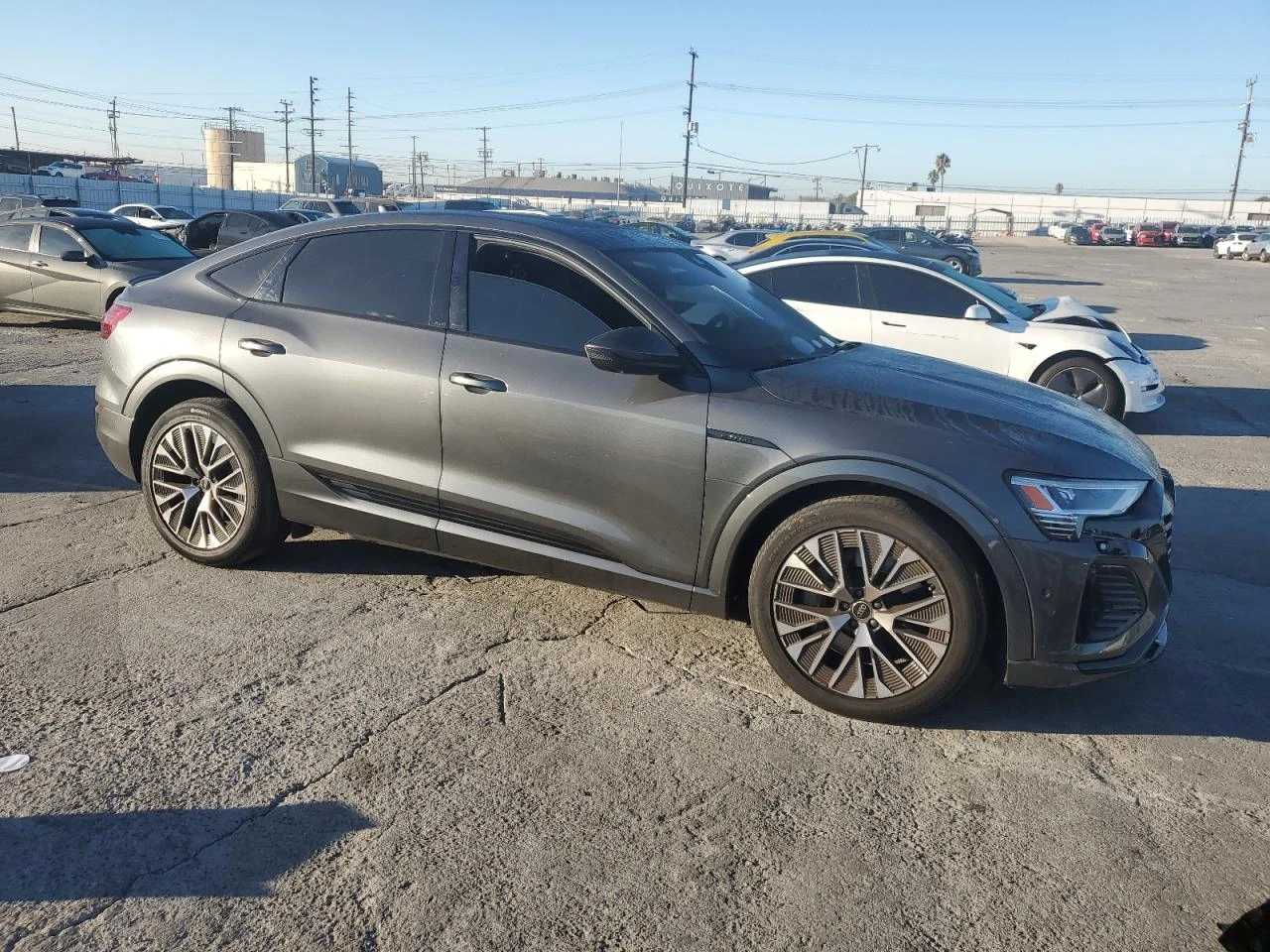 Audi Q8 E-TRON* SPORTBACK* PREMIUM PLUS* BANG&OLUFSEN*  | Mobile.bg � ����������� 4
