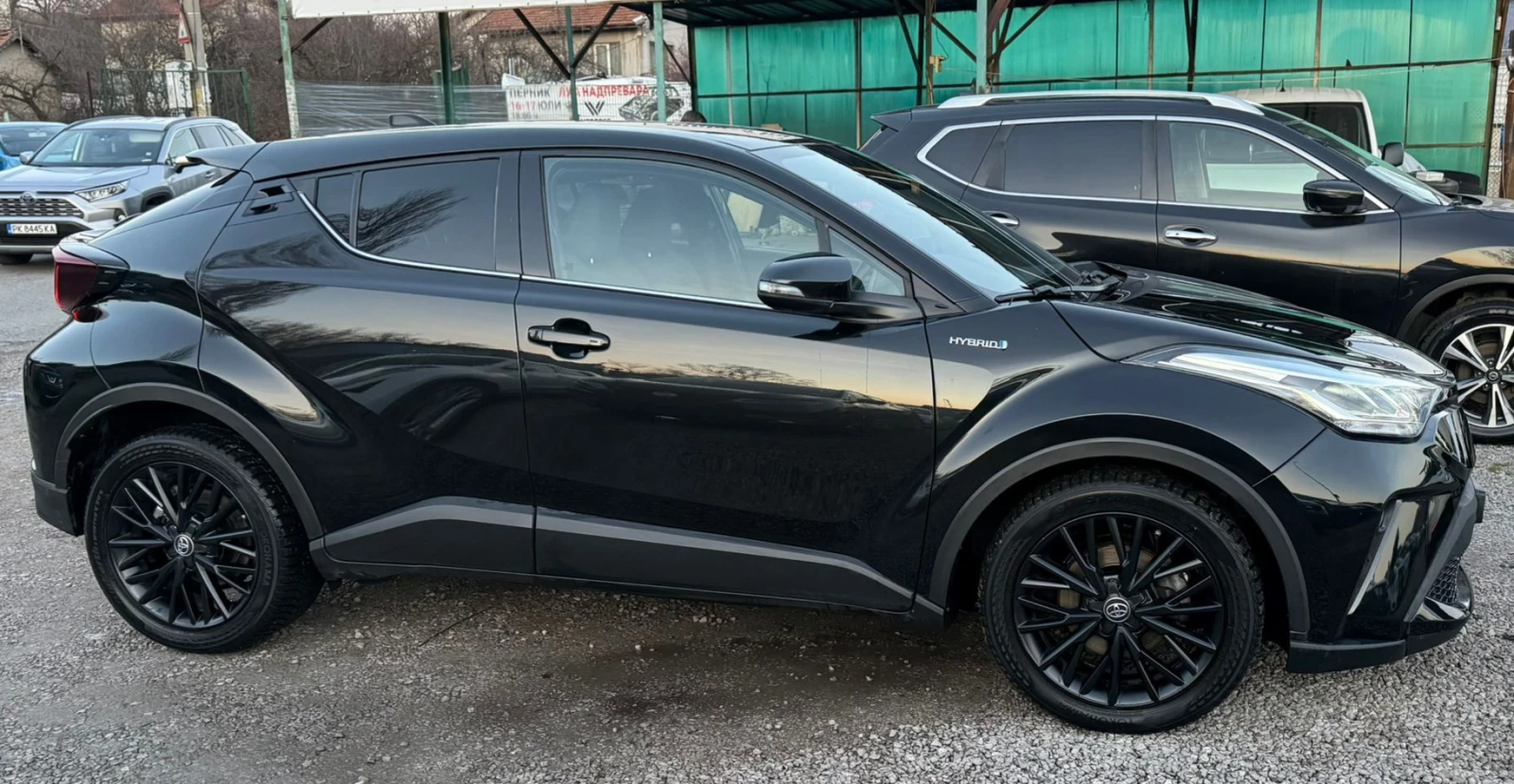 Toyota C-HR 1.8 HYBRID* 126h.km* FACELIFT* DISTRONIC* CARPLAY* - изображение 4