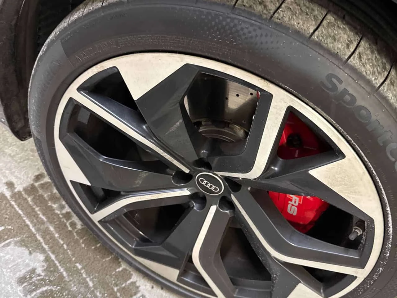 Audi RSQ8 4.0 TFSI quattro/ДИСТРОНИК/ПАНОРАМА/ОБДУХВАНЕ/360, снимка 6 - Автомобили и джипове - 53919136