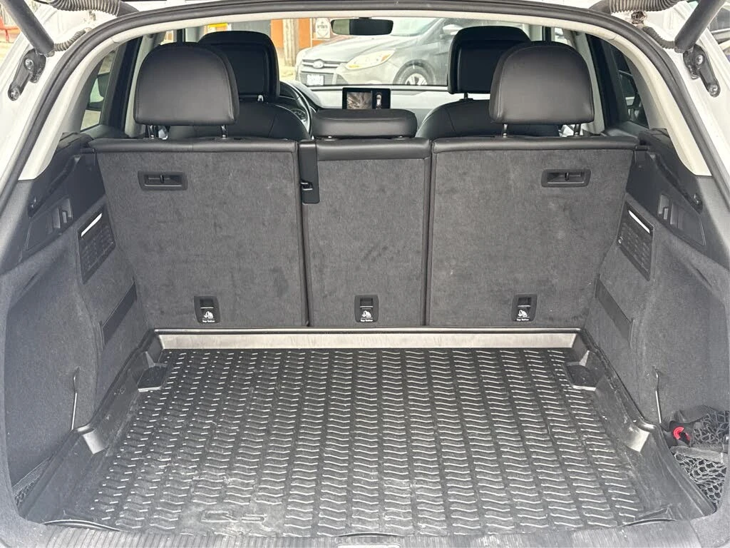 Audi Q5 PAANO * HeadUp* АвтоКредит * (ЦЕНА ДО БГ), снимка 9 - Автомобили и джипове - 54161680