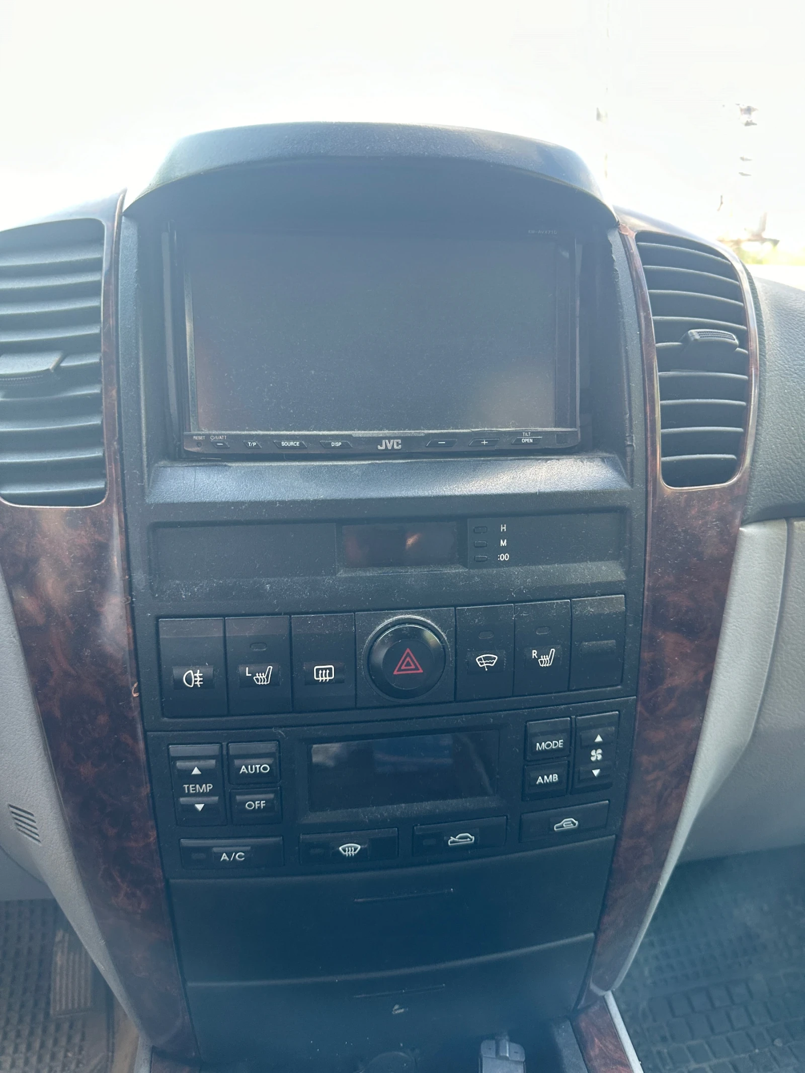 Kia Sorento 2.5 140кс , снимка 4 - Автомобили и джипове - 54458821