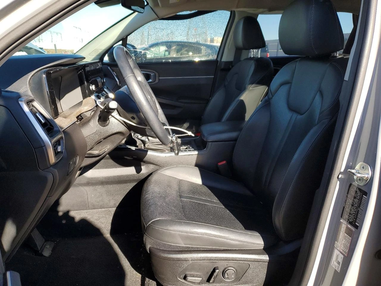 Kia Sorento 2.5l Ex, снимка 7 - Автомобили и джипове - 54461374