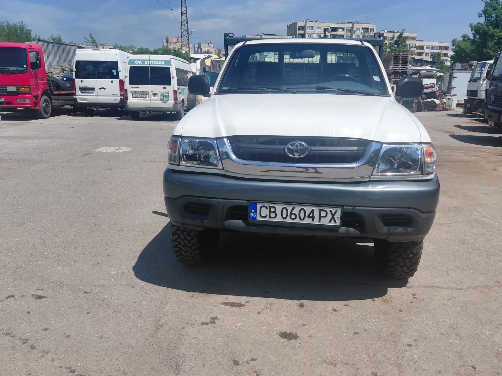 Toyota Hilux