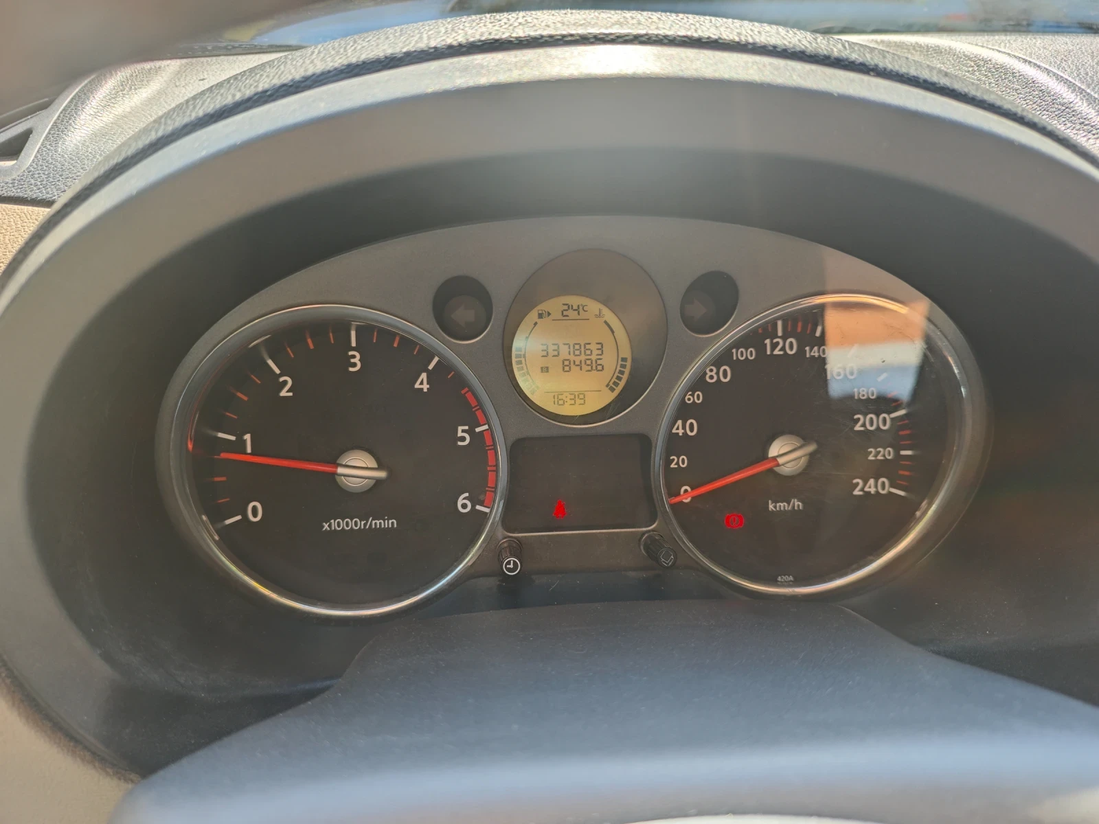 Nissan X-trail, снимка 9 - Автомобили и джипове - 55127311