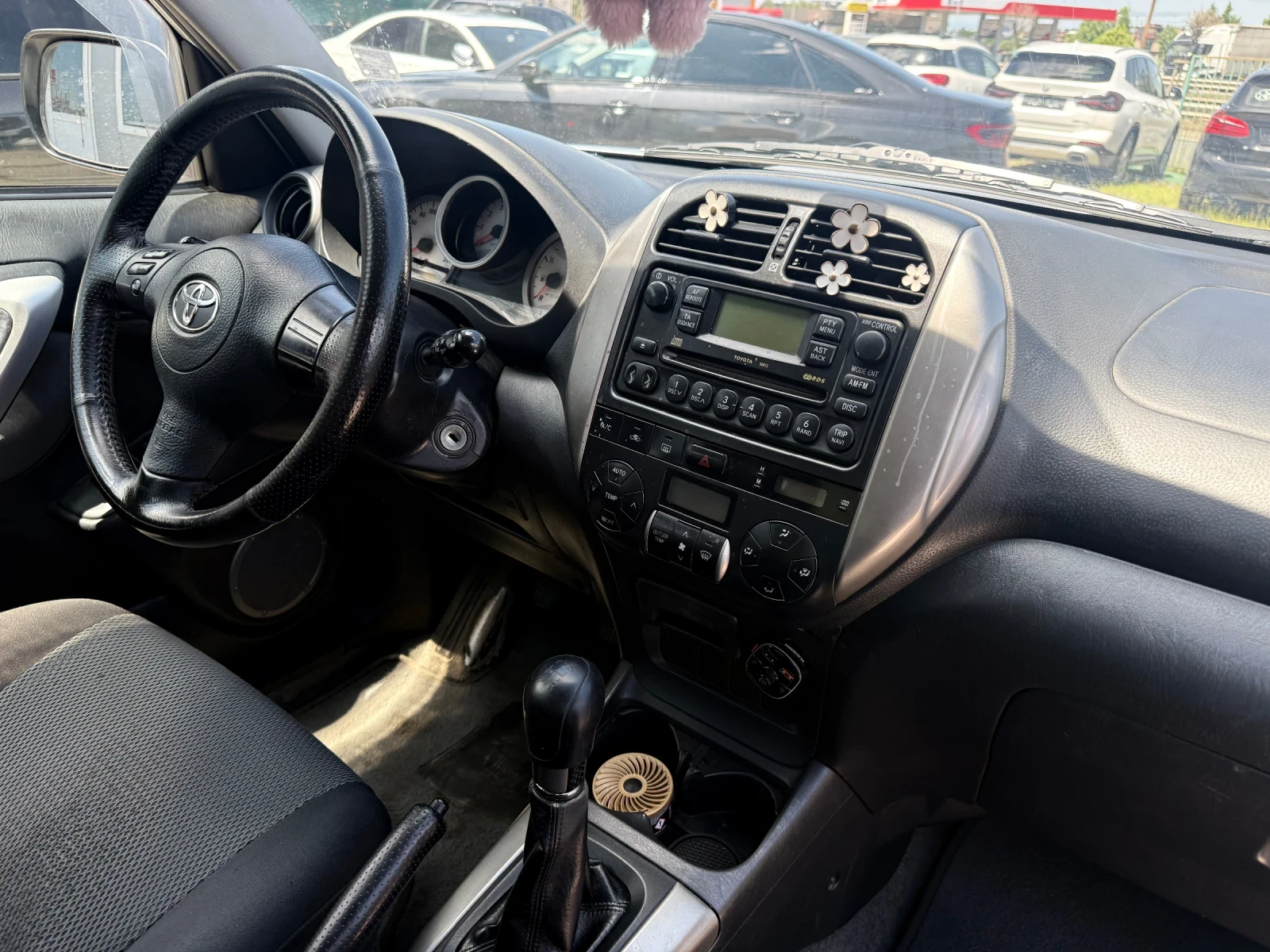 Toyota Rav4, снимка 12 - Автомобили и джипове - 55361827