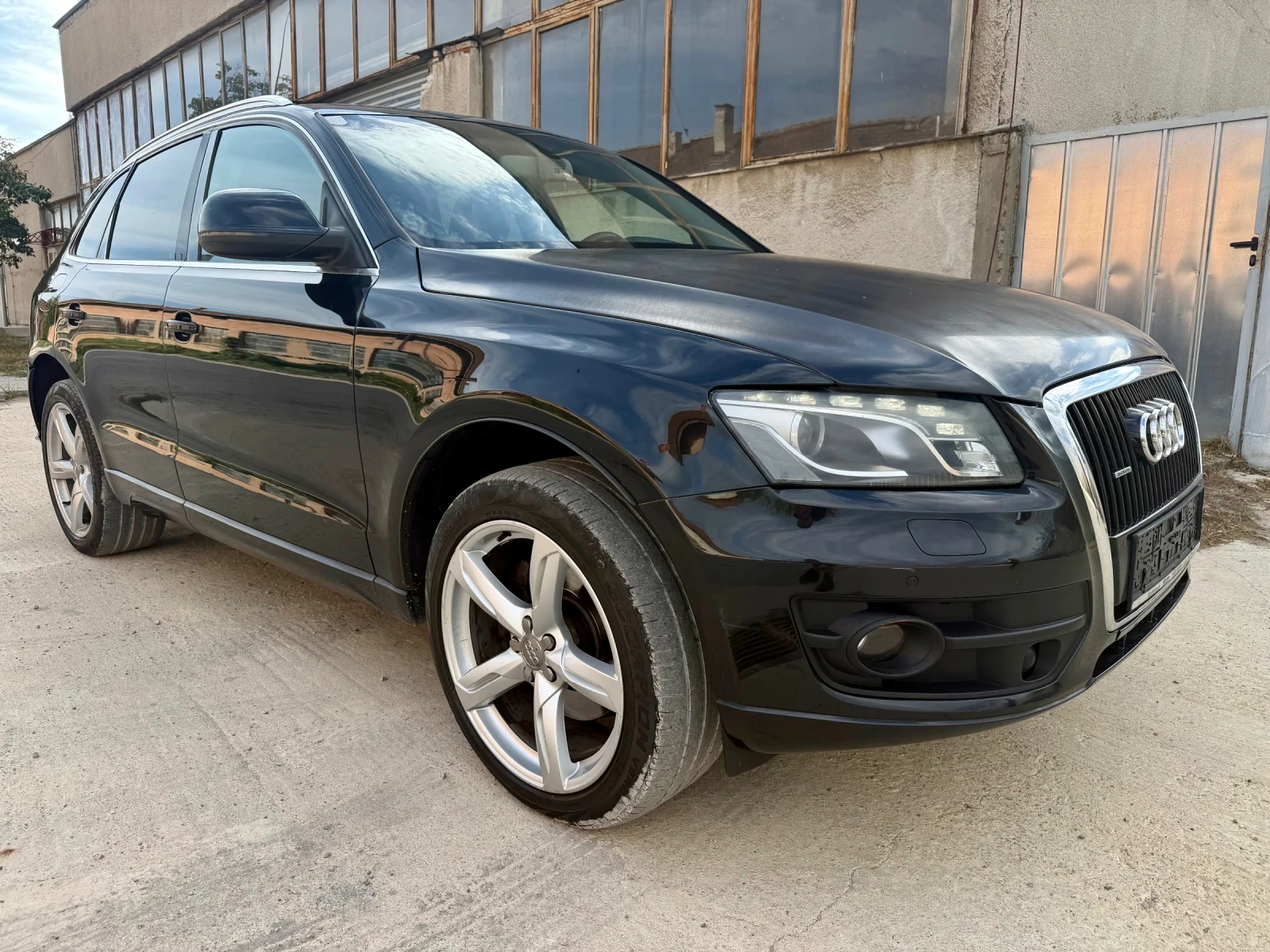 Audi Q5 3.0 TDI 239 Quattro  | Mobile.bg � ����������� 2