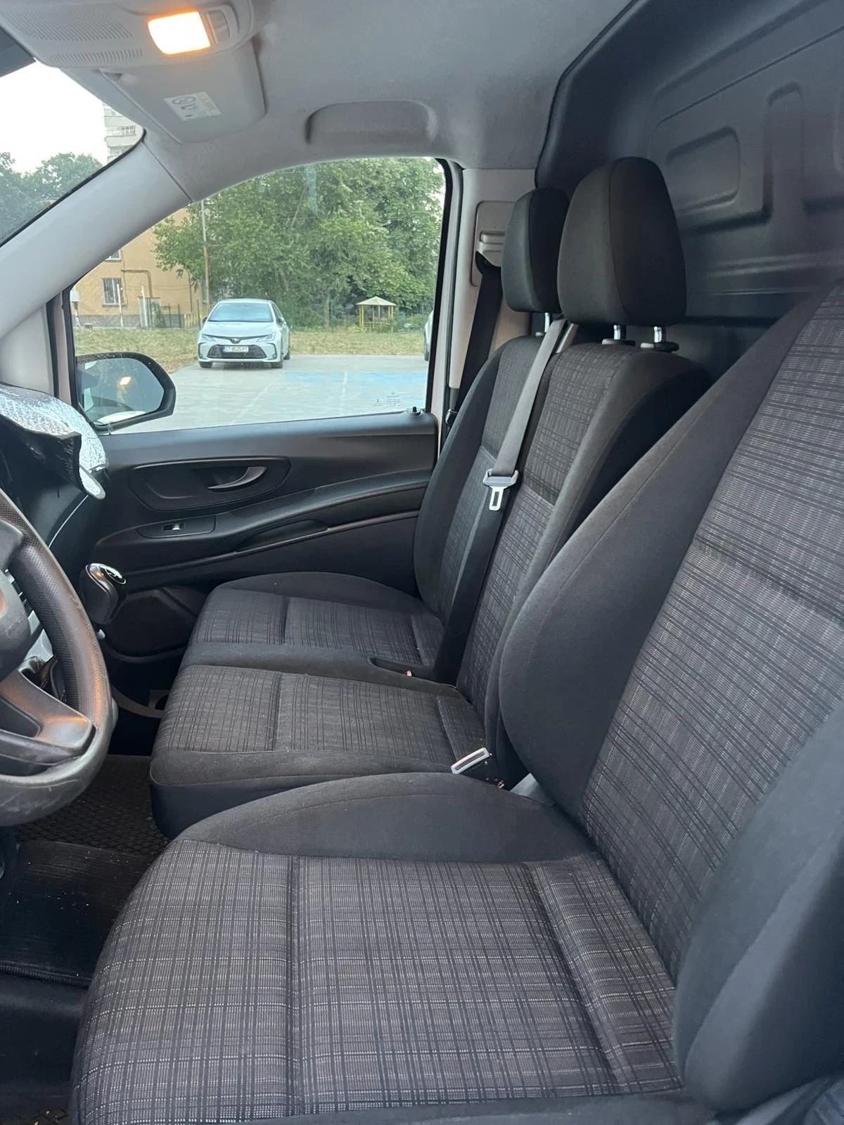 Mercedes-Benz Vito, снимка 9 - Бусове и автобуси - 56057818