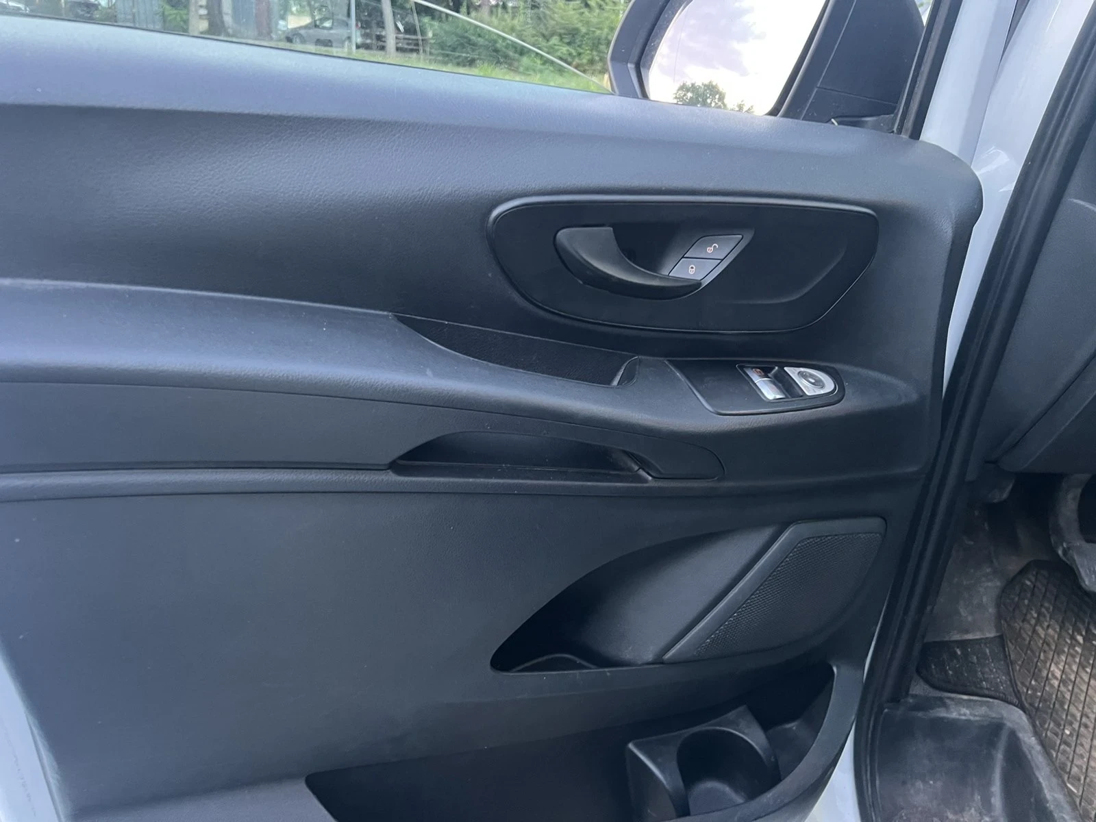 Mercedes-Benz Vito, снимка 6 - Бусове и автобуси - 56057818