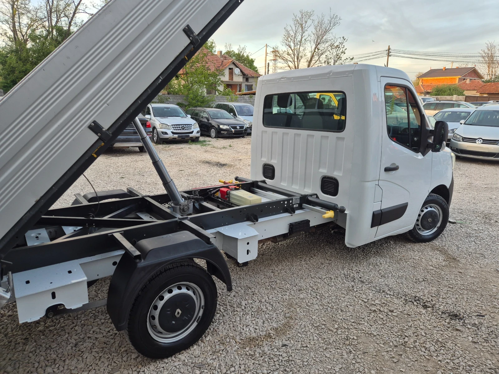 Renault Master Самосвал Italy, снимка 11 - Бусове и автобуси - 56192793