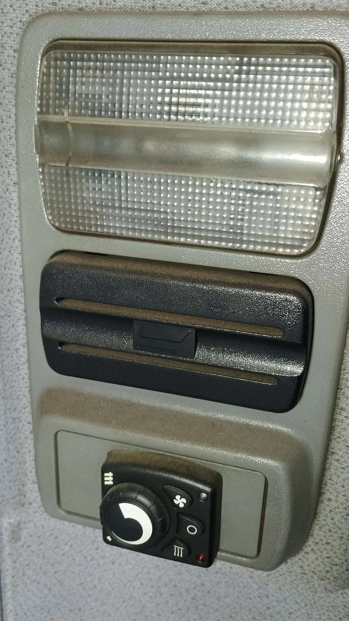 Mercedes-Benz 815, снимка 12 - Камиони - 53861832