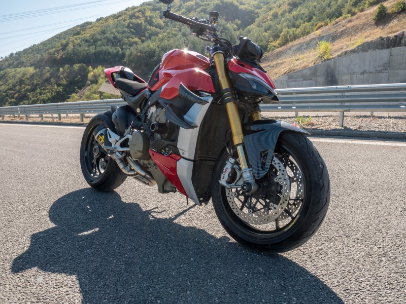 Ducati Streetfighter V4S, снимка 3 - Мотоциклети и мототехника - 42576664