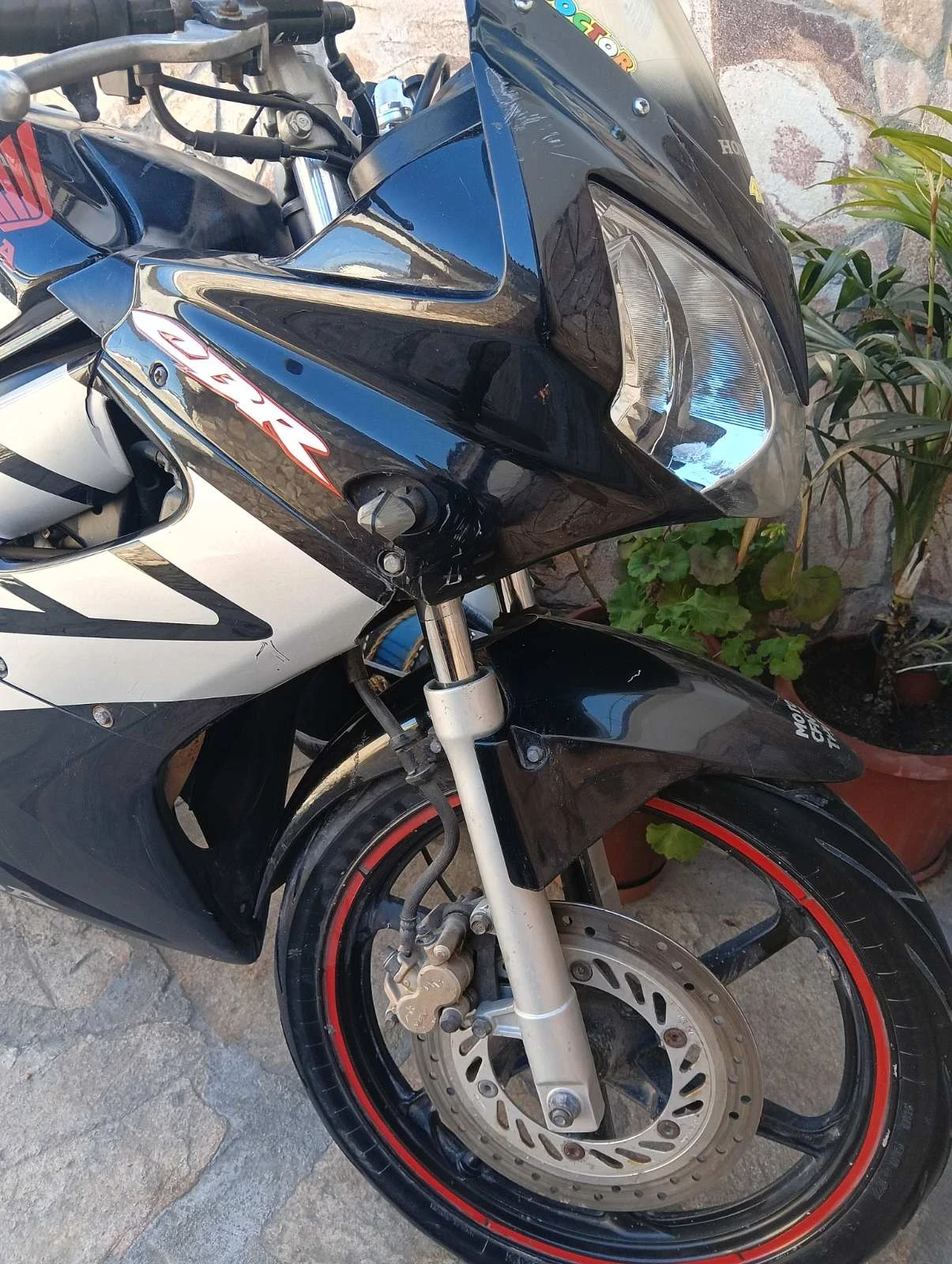 Honda 125 Cbr125r - изображение 2