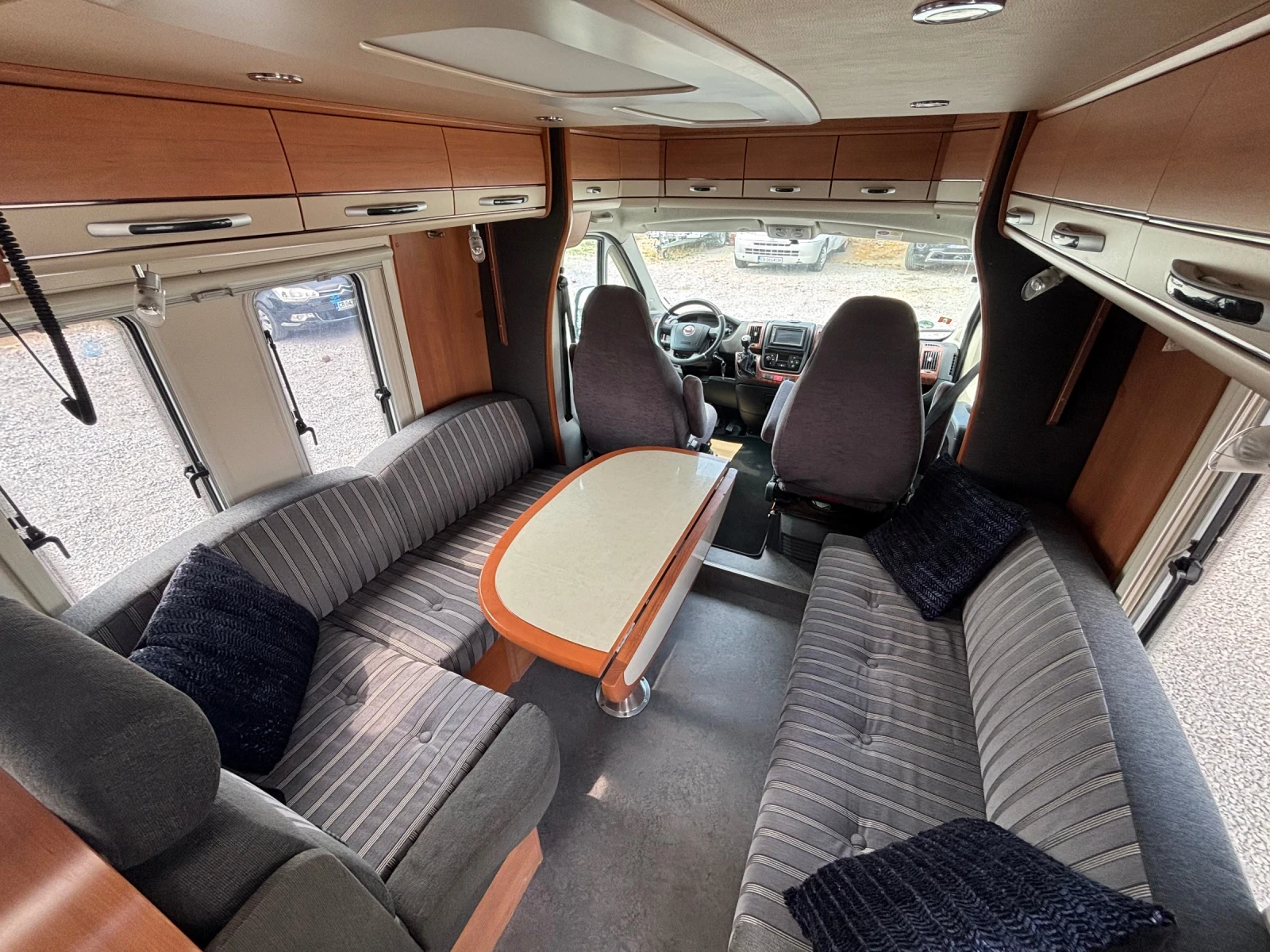 ������ Hobby Toscana exclusive 690 | Mobile.bg � ����������� 7