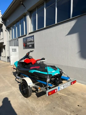 Джет Bombardier Sea Doo Spark Trixx 2up, снимка 2