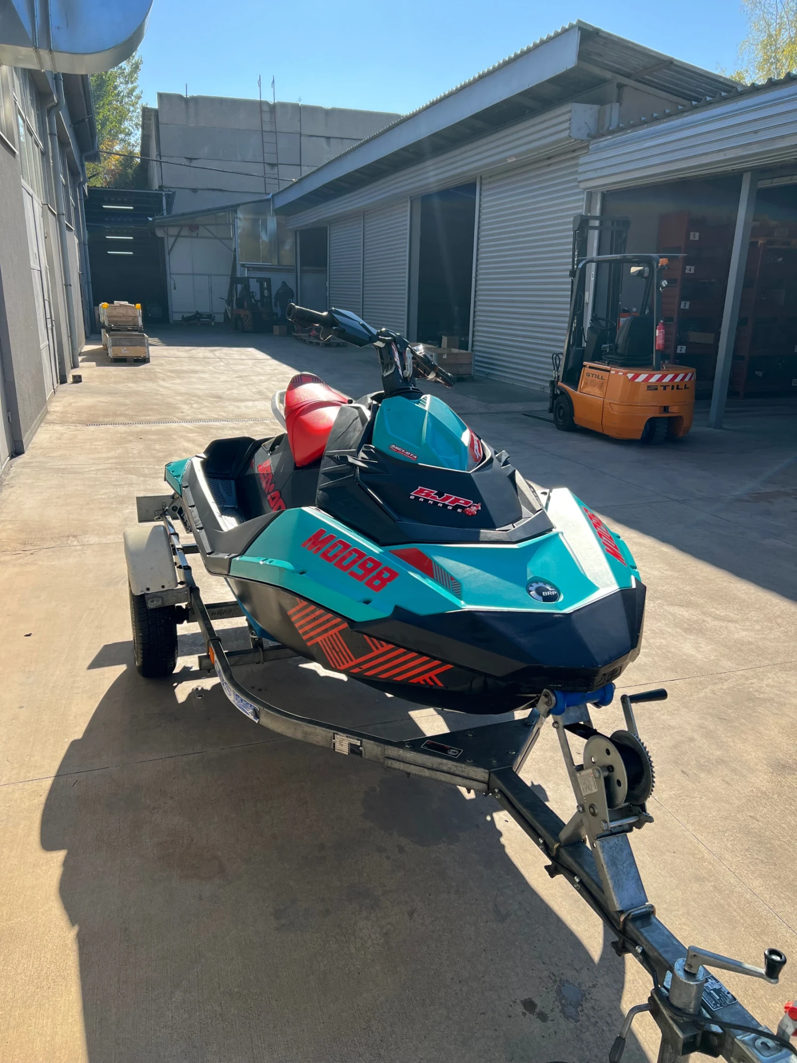 Джет Bombardier Sea Doo Spark Trixx 2up - изображение 4