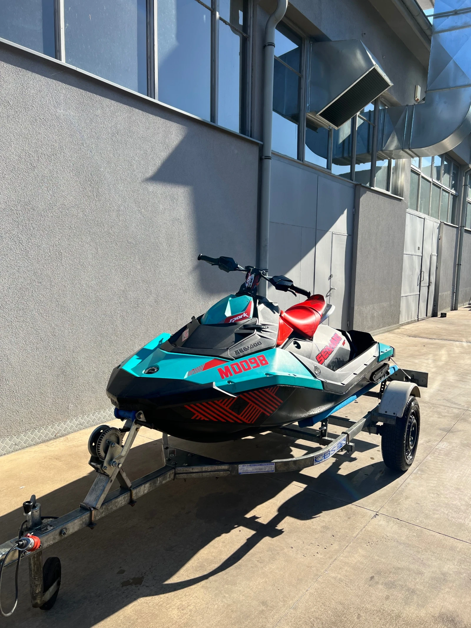 Джет Bombardier Sea Doo Spark Trixx 2up | Mobile.bg — изображение 1