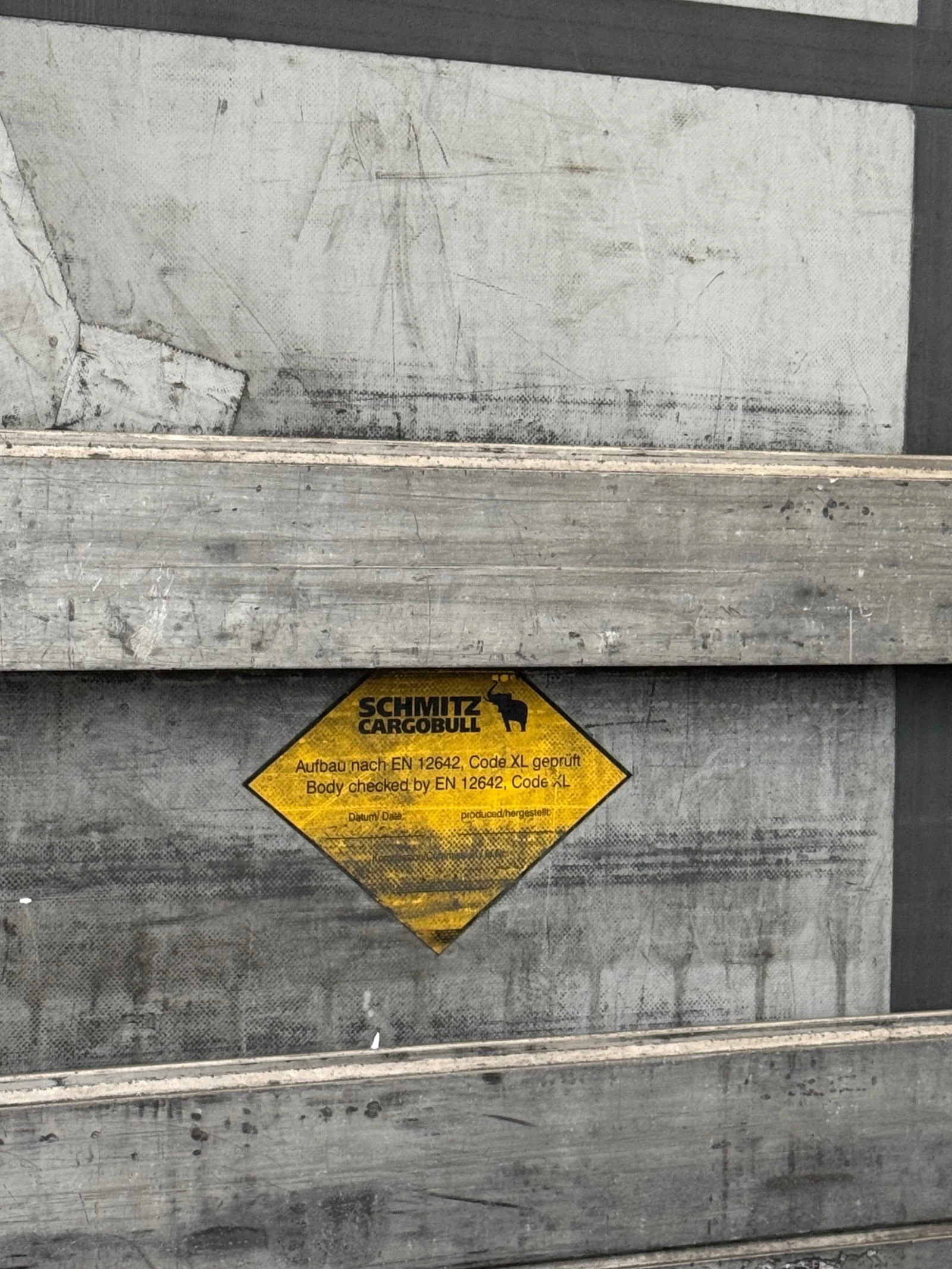  Schmitz S01  | Mobile.bg   9