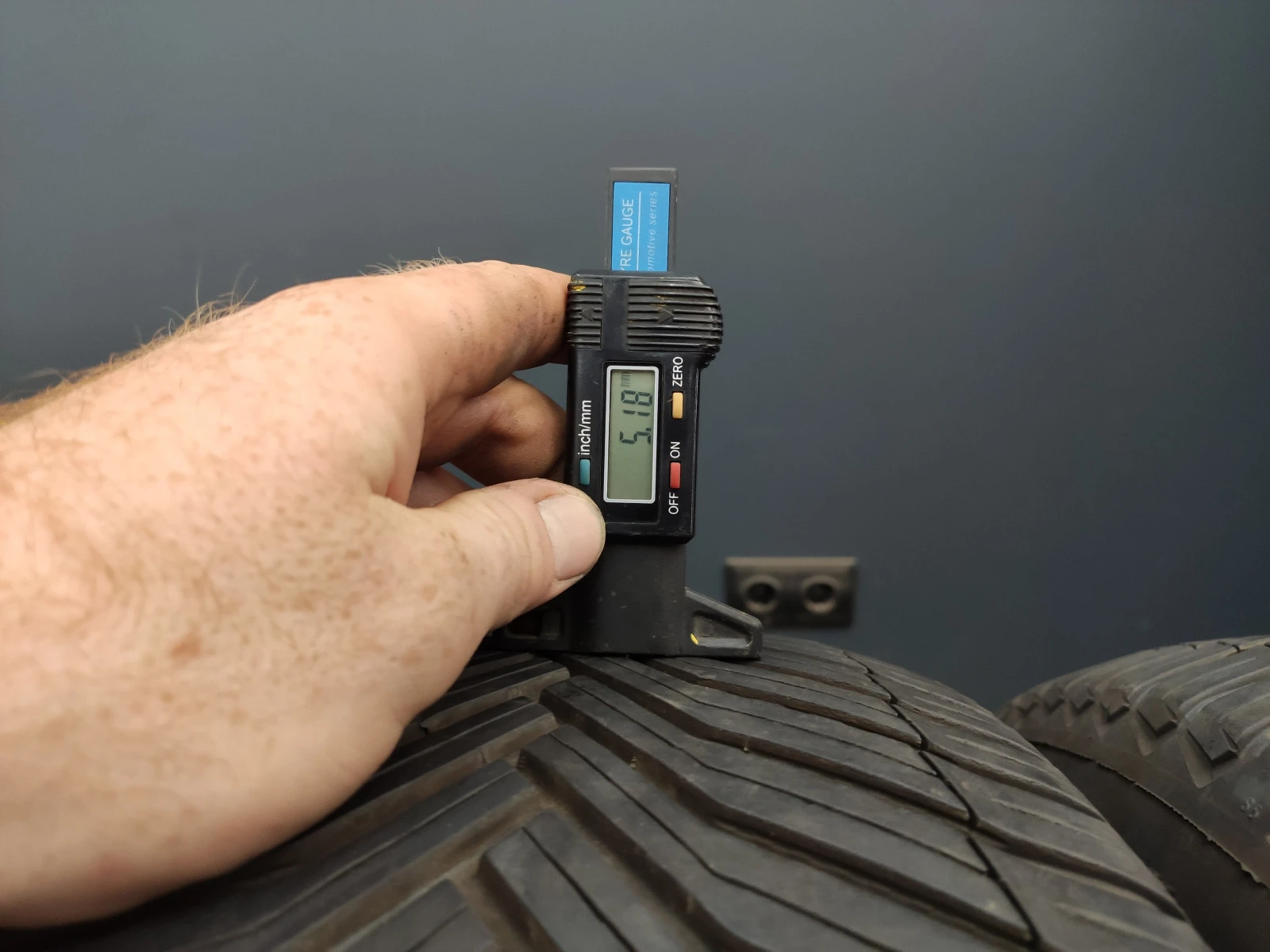  235/55R18 | Mobile.bg   4