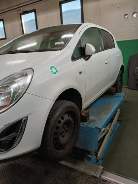 Opel Corsa 1.2/1.3, снимка 4