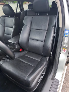 Honda Accord 2.4i-ДИСТРОНИК-НАВИ-КОЖА-ИТАЛИЯ, снимка 8