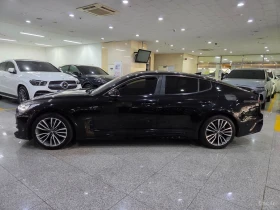 Kia Stinger * ПАНО* KEYLESS* Camera* ПОДГРЕВ* , снимка 3