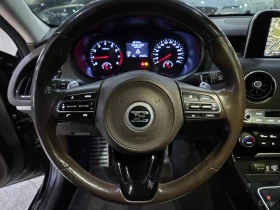 Kia Stinger * ПАНО* KEYLESS* Camera* ПОДГРЕВ* , снимка 9