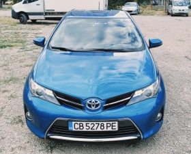 Toyota Auris, снимка 1