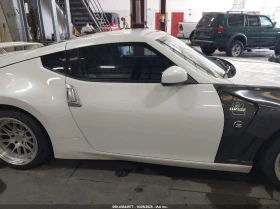 Nissan 370Z 3.7L V-6 DOHC, VVT, 332HP Rear Wheel Drive, снимка 6