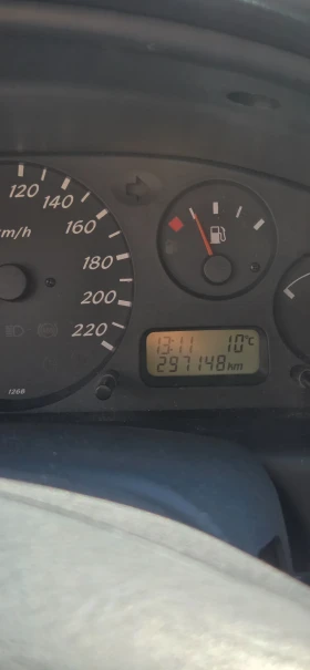 Nissan Almera - 999 € / 1953.87 лв. - 50337642 9