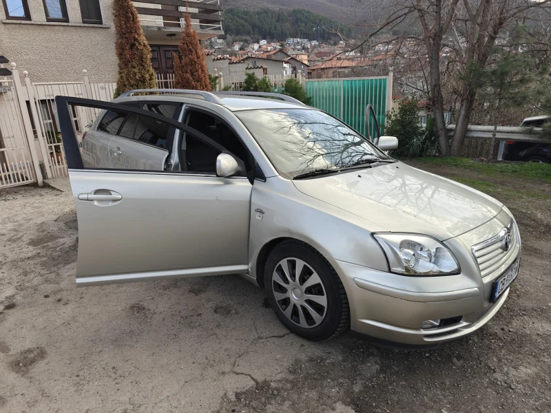 Toyota Avensis 2.0 d4d, снимка 9 - Автомобили и джипове - 49497991