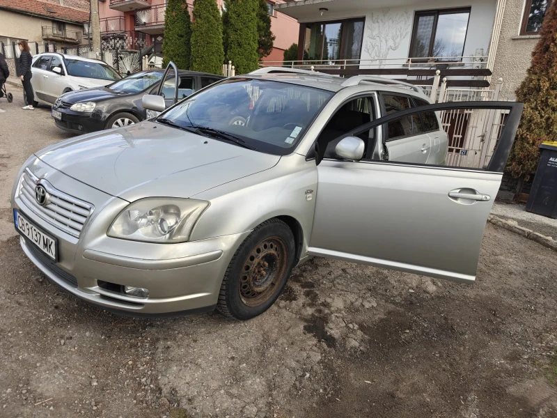 Toyota Avensis 2.0 d4d, снимка 8 - Автомобили и джипове - 49497991