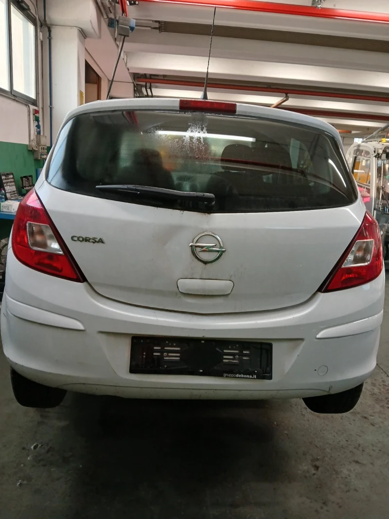 Opel Corsa 1.2/1.3, снимка 5 - Автомобили и джипове - 49999289