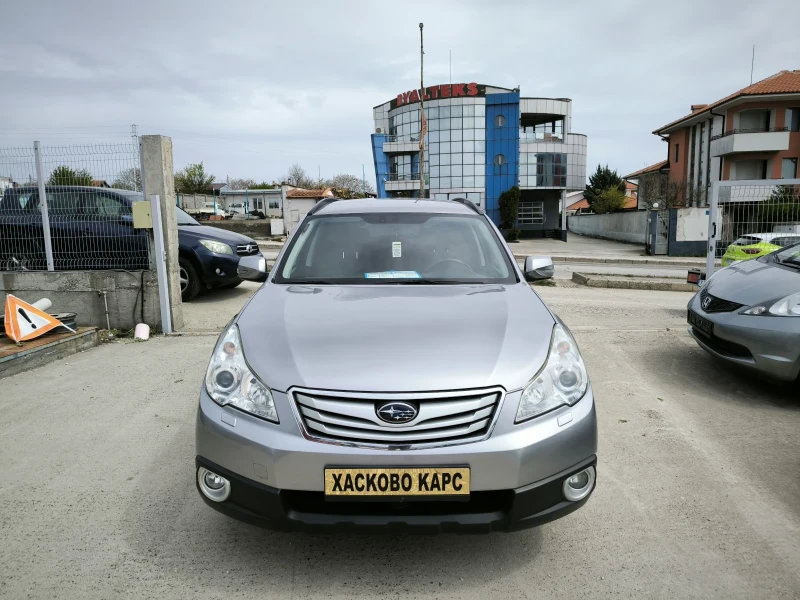 Subaru Outback 2.5i, снимка 2 - Автомобили и джипове - 49893372
