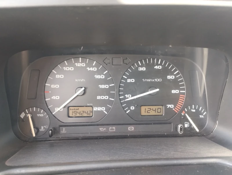 VW Golf, снимка 9 - Автомобили и джипове - 51950677